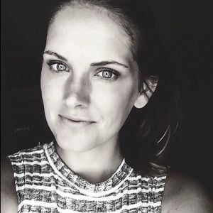 Meet your Posher, Hollie